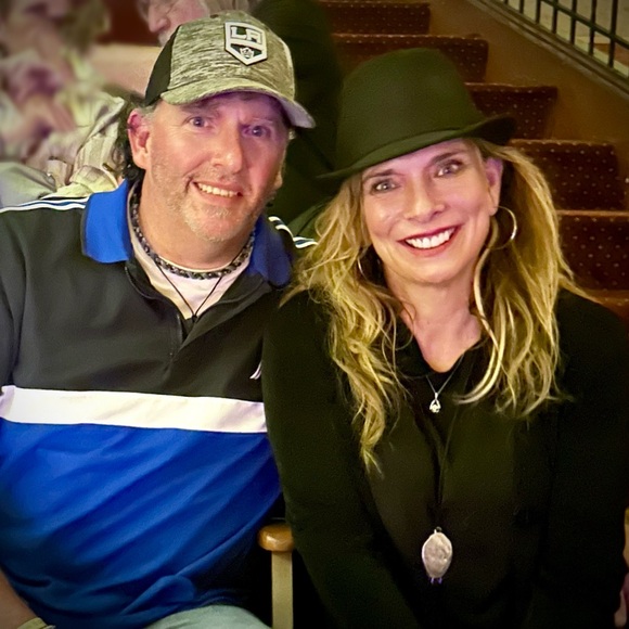 I’m a Southern Lady that believes we can all help each other & look for positive - Picture 6 of 7